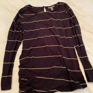 A Pea in the Pod Maternity Top